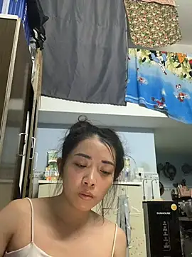 Snapshot of Minee1202 chatting on July 2026 12:57:02 AM Minee1202 online show from July 2026 12:57:02 AM
