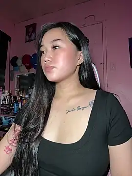 Snapshot of Wynxx chatting on April 2026 02:07:02 PM Wynxx online show from April 2026 02:07:02 PM