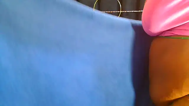 Snapshot of AmazingDarkDoll chatting on November 2025 04:17:02 PM AmazingDarkDoll online show from November 2025 04:17:02 PM