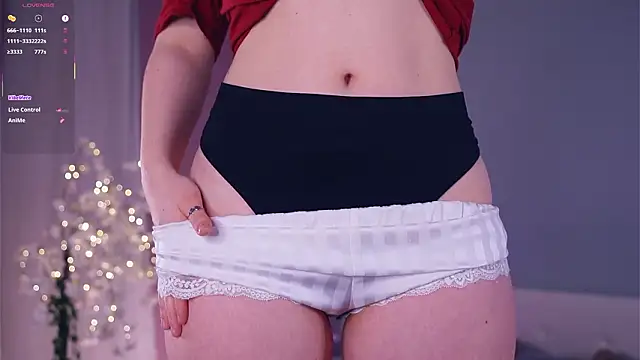 Snapshot of AccaCroyle chatting on March 2026 08:04:01 PM AccaCroyle online show from March 2026 08:04:01 PM