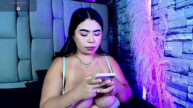 Samy Grey01 online show from May 2026 07:22:02 PM