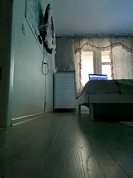 missevacrystal online show from October 2025 12:17:02 PM