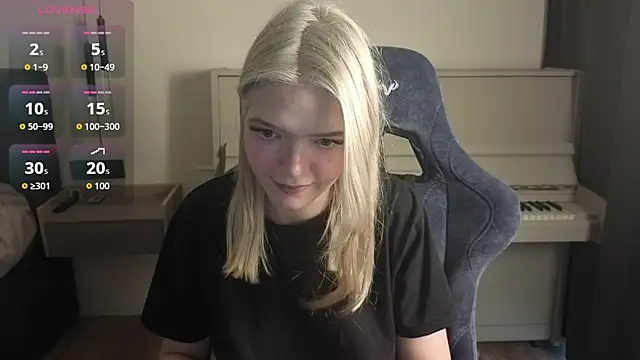 Snapshot of KatanaSVibe chatting on July 2026 02:10:01 PM KatanaSVibe online show from July 2026 02:10:01 PM