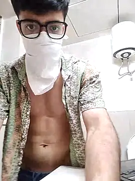 Snapshot of mrmasseur06 chatting on May 2026 05:53:01 PM mrmasseur06 online show from May 2026 05:53:01 PM