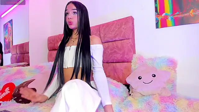 Baby Steff online show from October 2025 07:06:02 AM