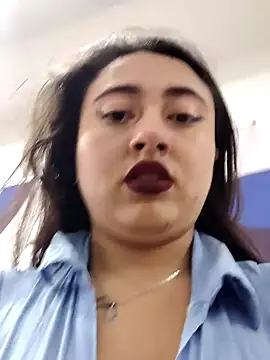 Snapshot of AMATISTA__16 chatting on February 2026 12:10:02 PM AMATISTA 16 online show from February 2026 12:10:02 PM