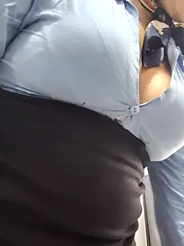 Snapshot of AMATISTA__16 chatting on March 2026 12:32:01 PM AMATISTA 16 online show from March 2026 12:32:01 PM