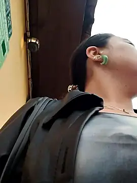 Snapshot of AMATISTA__16 chatting on March 2026 12:16:01 PM AMATISTA 16 online show from March 2026 12:16:01 PM