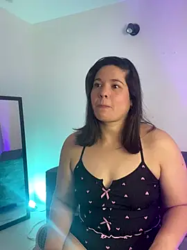 Snapshot of leiablack chatting on September 2025 12:07:02 PM leiablack online show from September 2025 12:07:02 PM