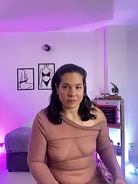 Snapshot of leiablack chatting on December 2025 11:04:02 AM leiablack online show from December 2025 11:04:02 AM