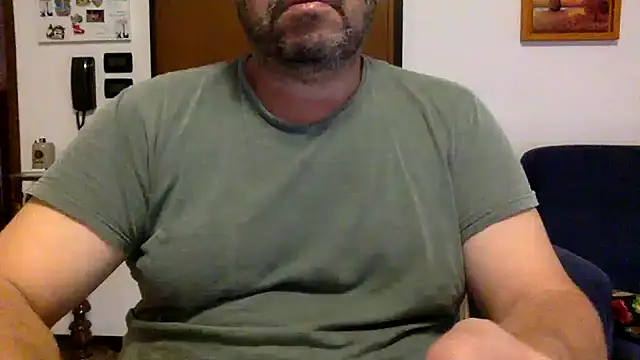 Snapshot of steve669_hot chatting on September 2025 04:50:01 PM steve669 hot online show from September 2025 04:50:01 PM
