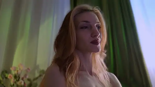 Snapshot of WendyGilber chatting on February 2026 12:38:01 PM WendyGilber online show from February 2026 12:38:01 PM