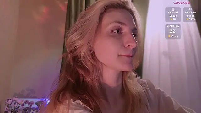 Snapshot of WendyGilber chatting on March 2026 06:52:01 PM WendyGilber online show from March 2026 06:52:01 PM