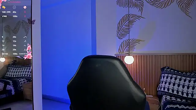 Valleriie  online show from September 2025 03:16:02 PM