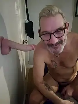 FoxnMouse online show from November 2025 09:26:01 PM