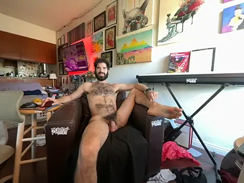 Pupscritch online show from September 2025 08:12:02 PM