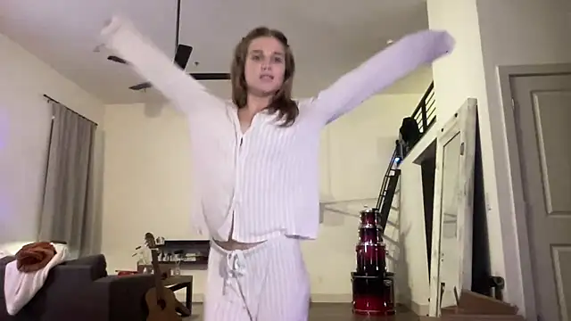 sweetceeme online show from April 2026 08:57:02 AM