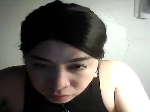 Snapshot of GorgeousHotCum chatting on April 2026 07:31:01 PM GorgeousHotCum online show from April 2026 07:31:01 PM