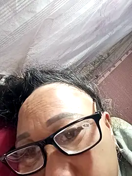 Mamapm20 online show from September 2025 10:24:01 PM