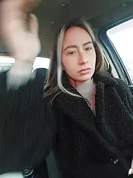 Reina Cummings online show from February 2026 06:18:02 AM