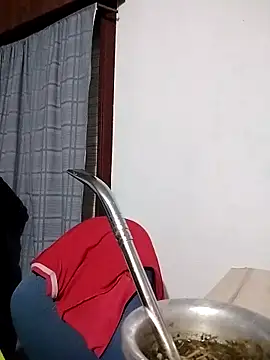 Snapshot of Auroraluna_- chatting on March 2026 06:55:01 PM Auroraluna - online show from March 2026 06:55:01 PM