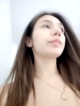 Your Treasure online show from October 2025 12:21:02 AM