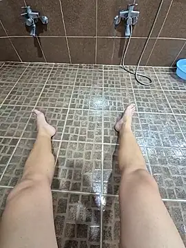 Snapshot of starvingo2002 chatting on October 2025 06:47:01 AM starvingo2002 online show from October 2025 06:47:01 AM