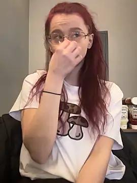 Snapshot of raen001 chatting on February 2026 10:09:02 AM raen001 online show from February 2026 10:09:02 AM