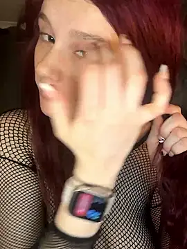 Snapshot of raen001 chatting on February 2026 09:48:02 PM raen001 online show from February 2026 09:48:02 PM