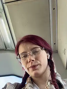 Snapshot of raen001 chatting on February 2026 08:57:02 AM raen001 online show from February 2026 08:57:02 AM