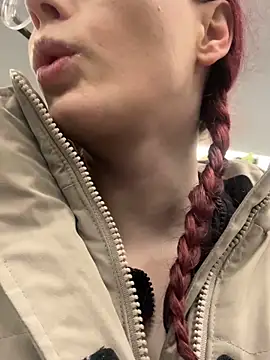 Snapshot of raen001 chatting on March 2026 08:53:01 AM raen001 online show from March 2026 08:53:01 AM