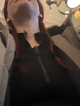 Snapshot of raen001 chatting on March 2026 09:50:02 AM raen001 online show from March 2026 09:50:02 AM