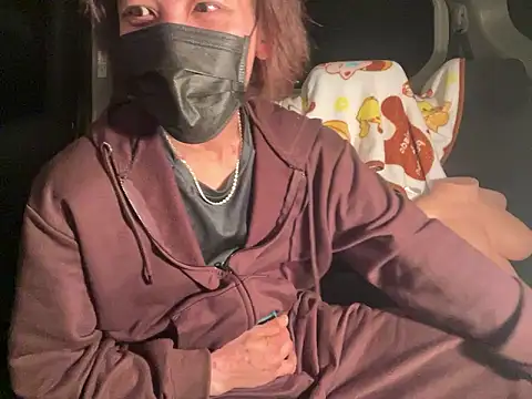 Snapshot of CAMEL1913 chatting on April 2026 05:16:02 PM CAMEL1913 online show from April 2026 05:16:02 PM