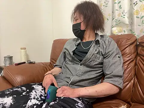 Snapshot of CAMEL1913 chatting on April 2026 03:09:02 AM CAMEL1913 online show from April 2026 03:09:02 AM