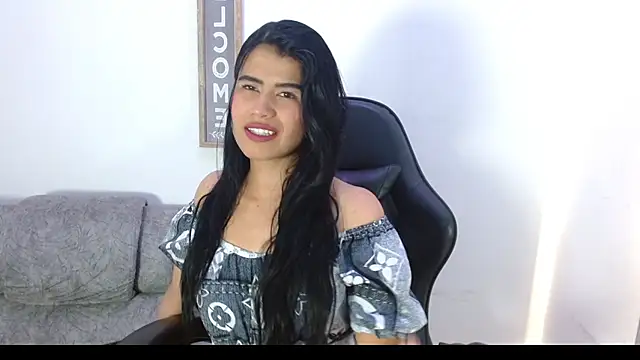 Snapshot of luna_starr69 chatting on September 2025 08:14:01 PM luna starr69 online show from September 2025 08:14:01 PM