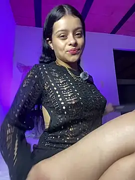Snapshot of Alisse_taylor2 chatting on April 2026 11:59:02 AM Alisse taylor2 online show from April 2026 11:59:02 AM