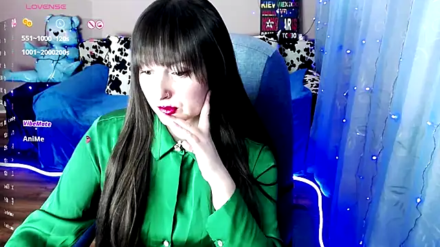 Snapshot of MilaRay chatting on December 2024 02:49:02 PM MilaRay online show from December 2024 02:49:02 PM