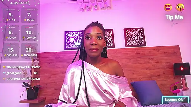 Snapshot of AlexandraCambell chatting on September 2025 07:54:02 AM AlexandraCambell online show from September 2025 07:54:02 AM