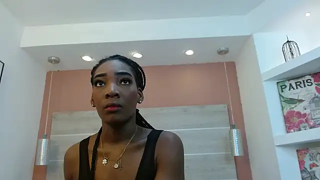 Snapshot of AlexandraCambell chatting on April 2026 07:10:01 PM AlexandraCambell online show from April 2026 07:10:01 PM