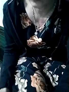 Snapshot of Minety473 chatting on October 2025 10:39:02 AM Minety473 online show from October 2025 10:39:02 AM