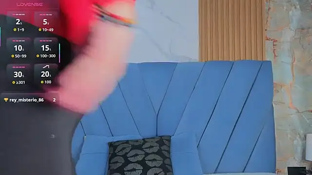 Snapshot of angel__red_ chatting on November 2025 03:28:01 AM angel red online show from November 2025 03:28:01 AM