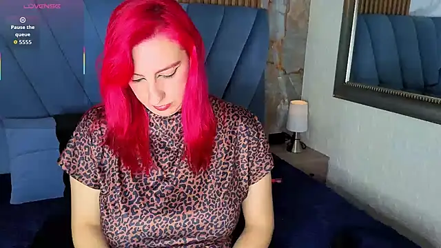 Snapshot of angel__red_ chatting on November 2025 01:31:01 AM angel red online show from November 2025 01:31:01 AM