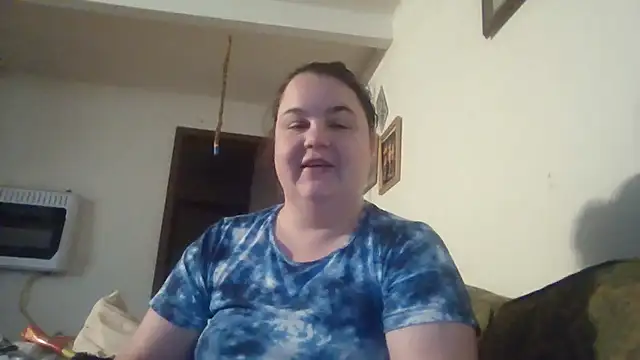 Snapshot of LittleBunny3 chatting on October 2025 10:53:02 PM LittleBunny3 online show from October 2025 10:53:02 PM