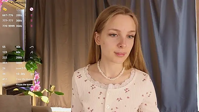 CindyGreen online show from November 2025 06:16:02 AM