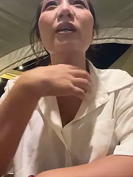 Snapshot of Dujuan-d chatting on October 2025 02:29:02 PM Dujuan-d online show from October 2025 02:29:02 PM