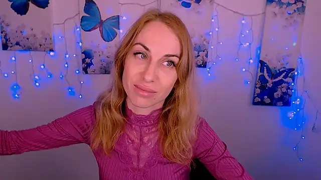 Snapshot of Create_your_own_sun chatting on October 2025 01:19:01 PM Create your own sun online show from October 2025 01:19:01 PM