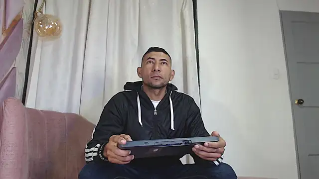 Morganandmegan online show from September 2025 11:12:01 AM