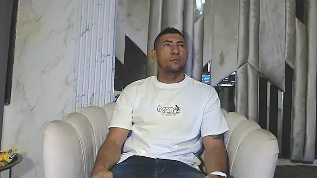 Morganandmegan online show from October 2025 11:11:01 AM