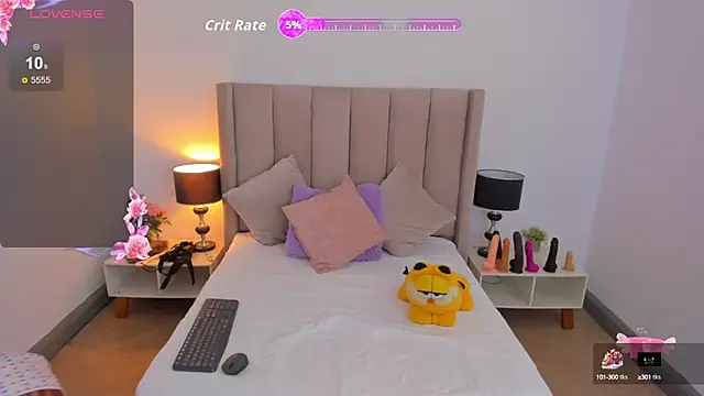 evvaa moon69 online show from September 2025 01:02:02 PM