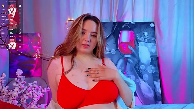 LucilleMcBride online show from November 2025 07:07:01 AM